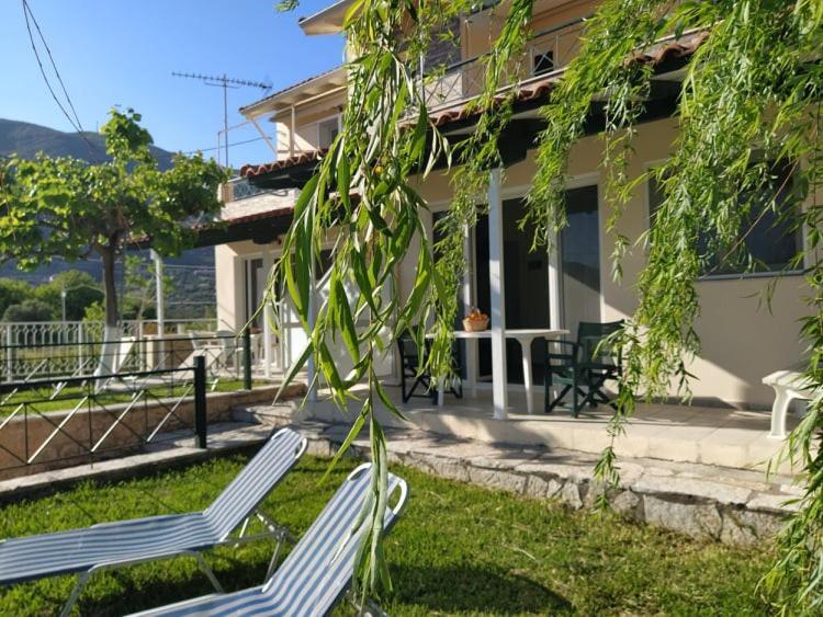 Queen Bay Studios Vasilikí Exterior foto